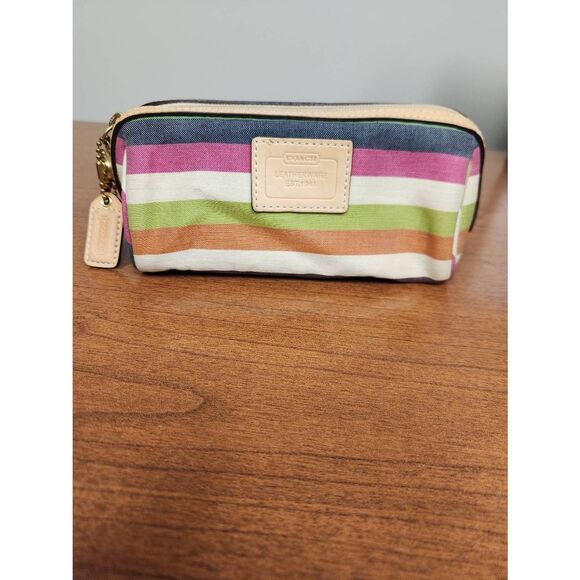COACH Vintage Stripe canvas and leather trim Makeup Bag with 2 charms (PF) - Picture 1 of 11